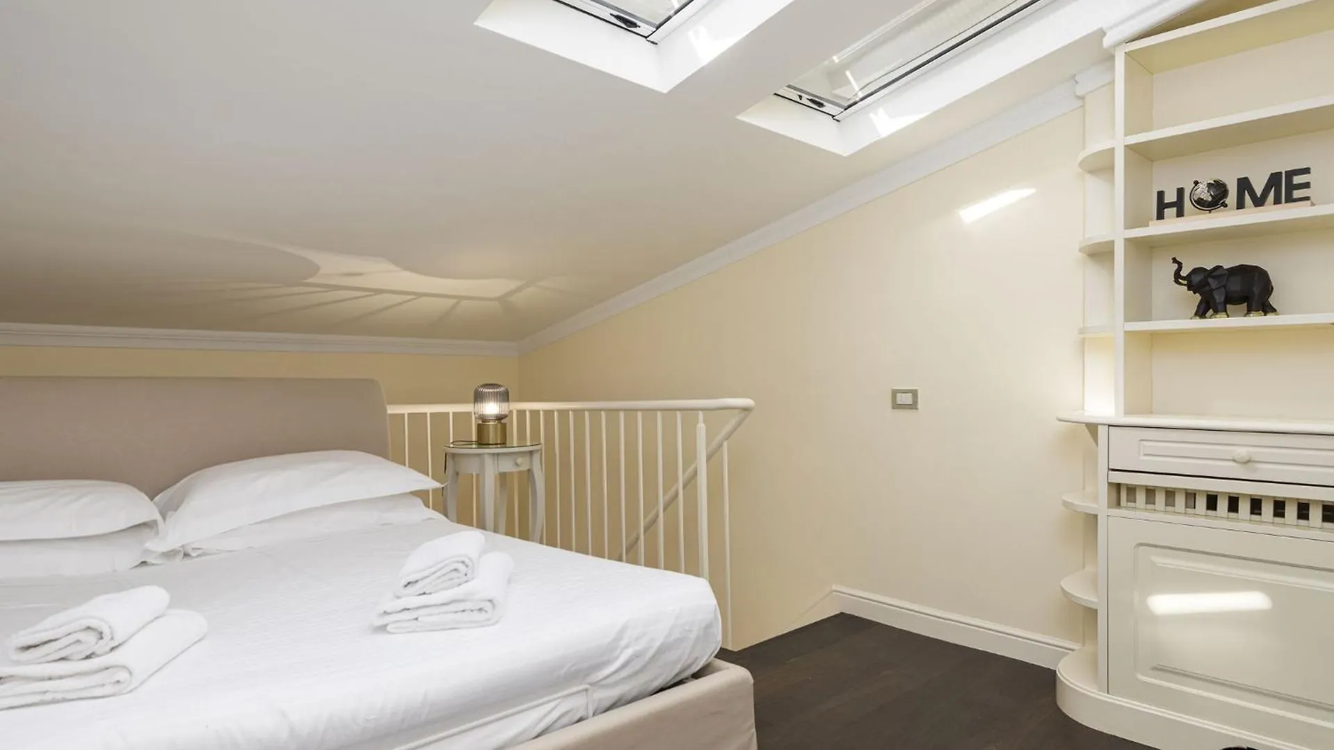 Unyca - Luxury Central Suite Firenze